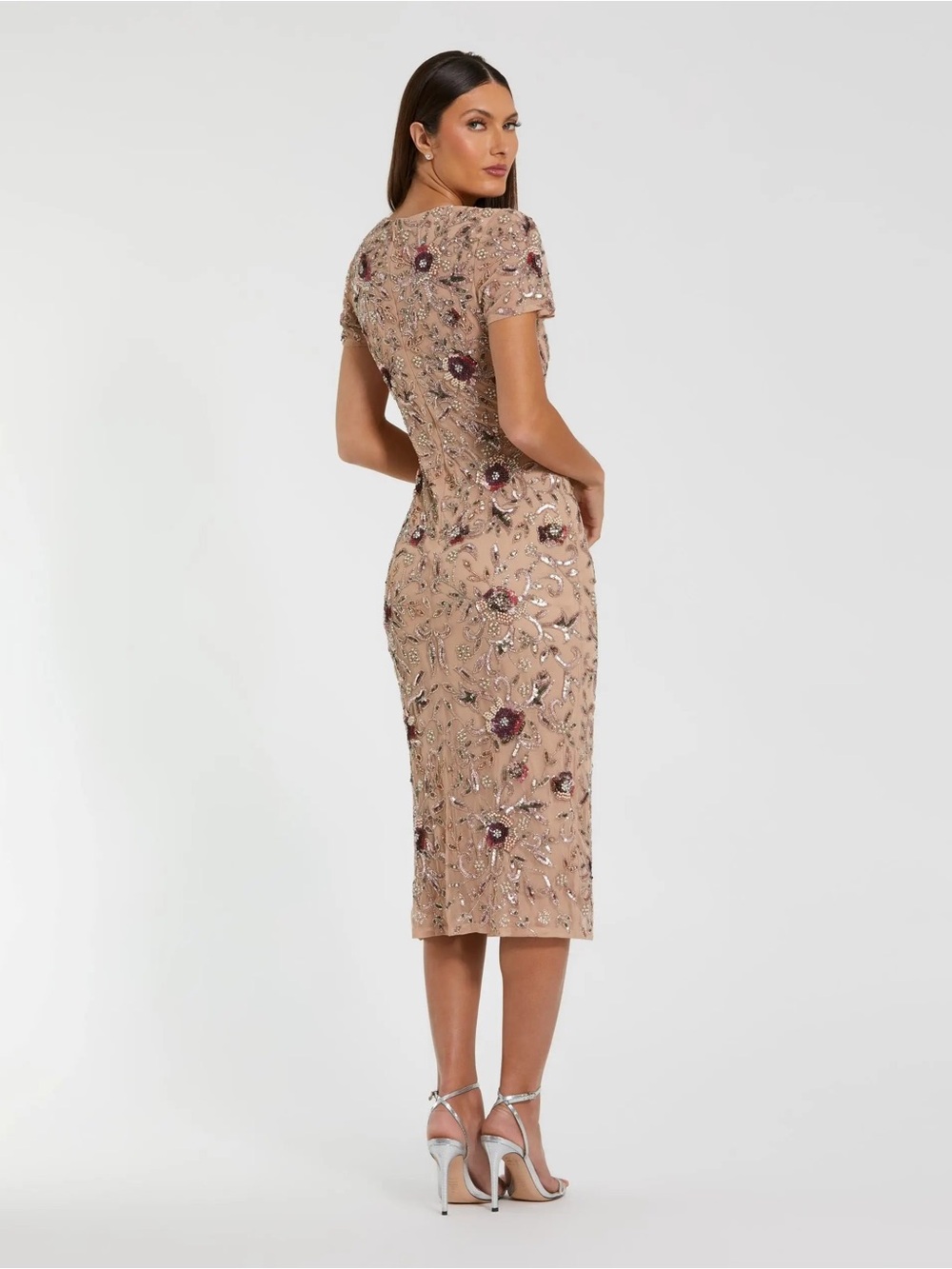 MAC DUGGAL
Beige Floral Embellished Short Sleeve Midi Dress - Picture 2 of 8